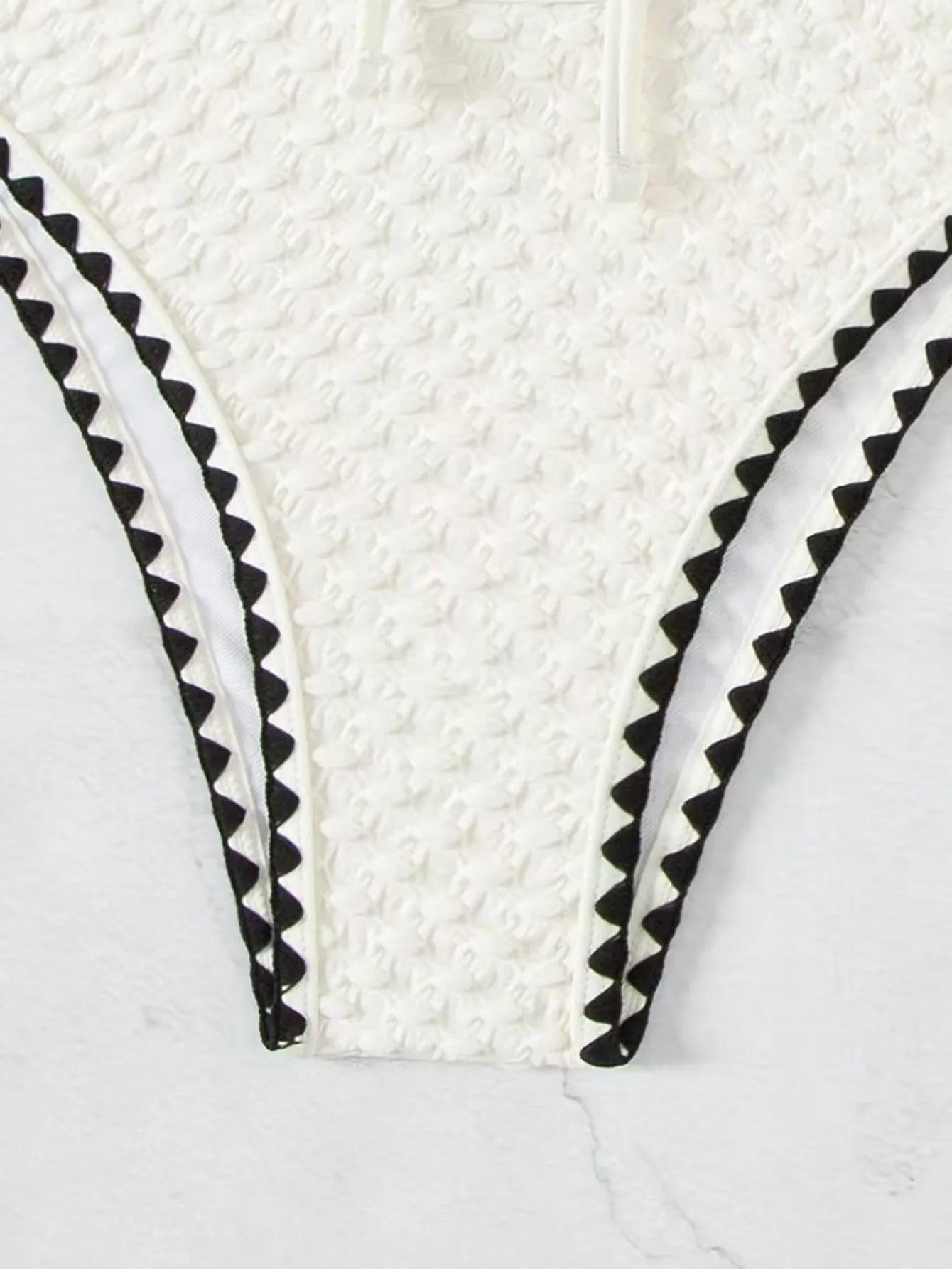 Elegant White Bandeau Bikini | 2-Piece Swimsuit Set 7