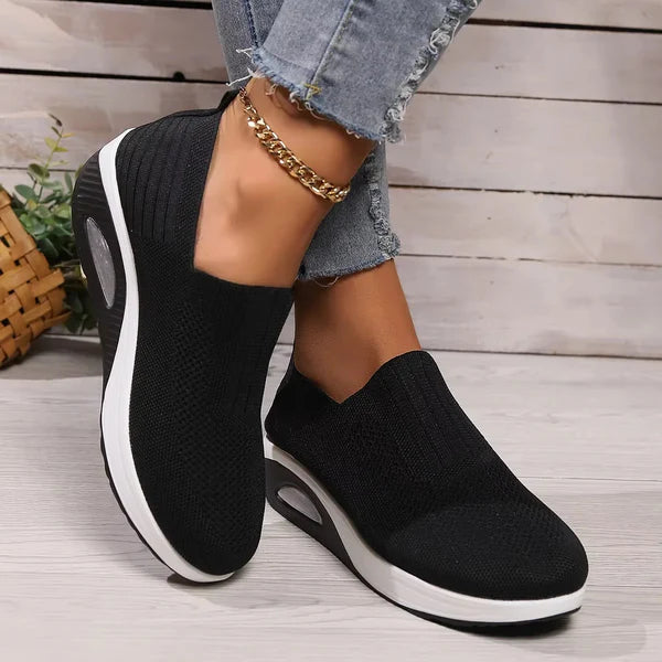 Ferrazi Women's Slip-On Casual Soft Non-Slip Sneakers 2