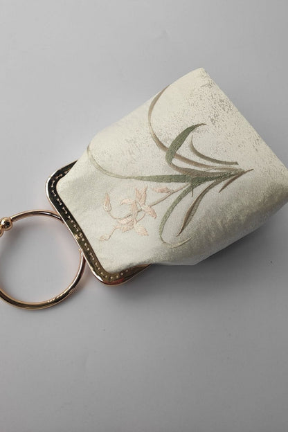 Liz Bag | Handbag Gold One Size Satin with Embroidery 2