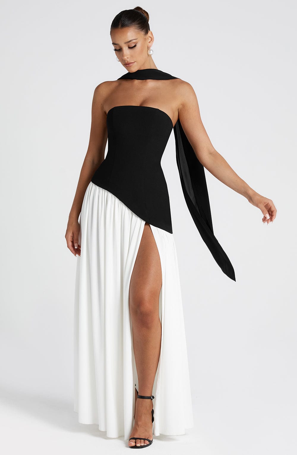 Modern Mya Strapless Long Dress | Elegant Evening Gown 9