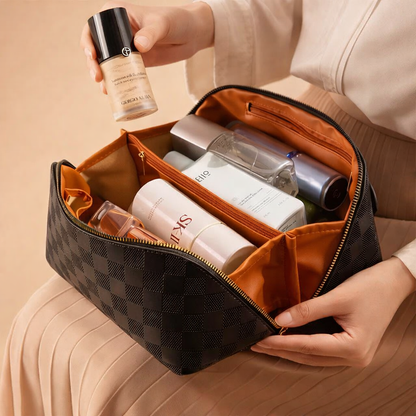 Stylish Checkered Travel Cosmetic Bag | Organizer 4