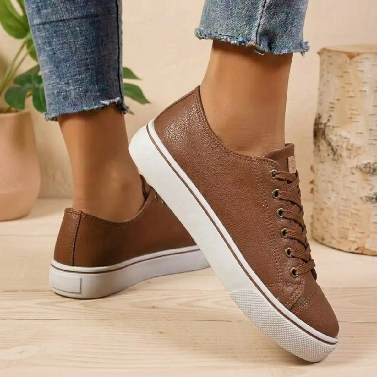 Ultra Comfort | Women's Casual Shoes White Size 7 Synthetic 0