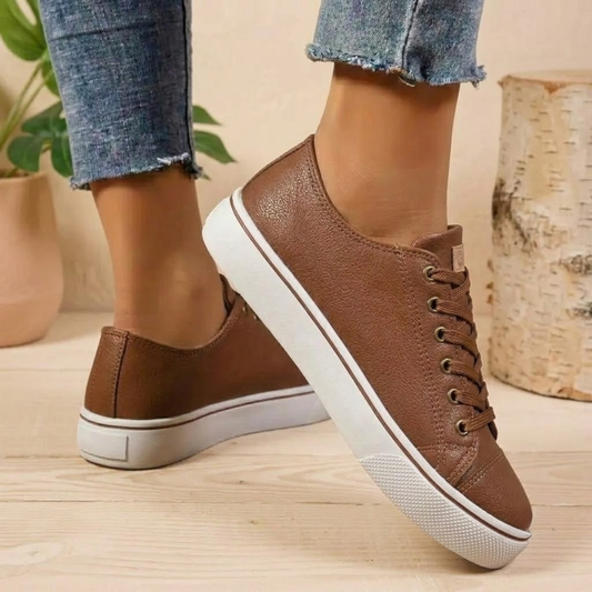 Ultra Comfort | Women's Casual Shoes White Size 7 Synthetic 0