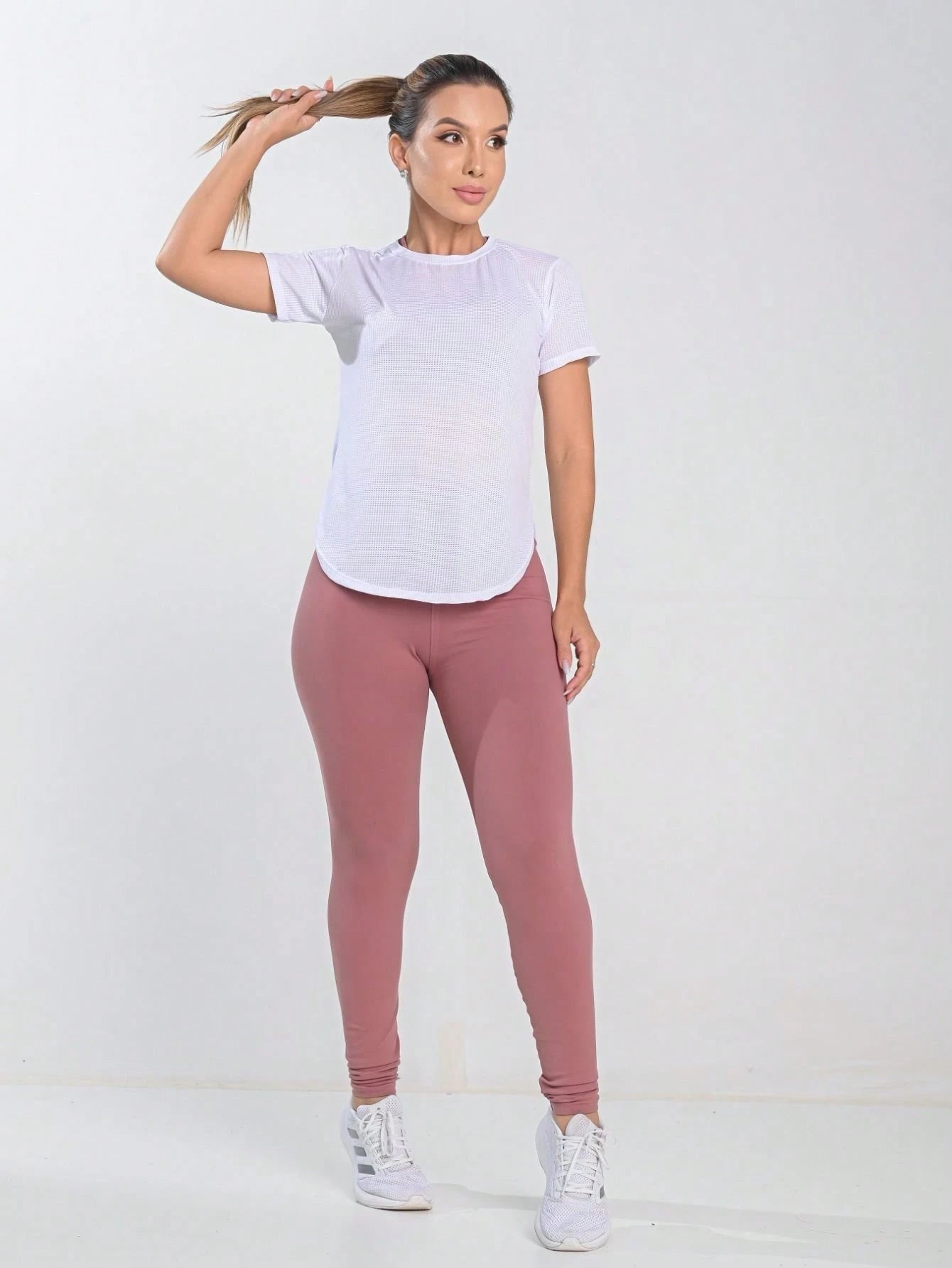 Women's Fitness Blouse Light Gray Size M Polyester Elastane 2