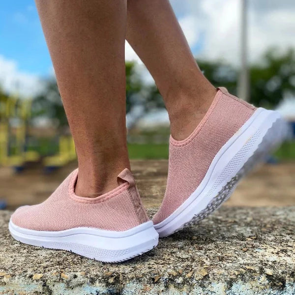 Women's Slip-On Casual Sneakers Lightweight Comfortable 2